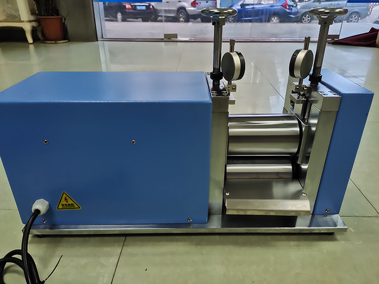 Lab Heating Roller Press with Pressure Controlled.jpg